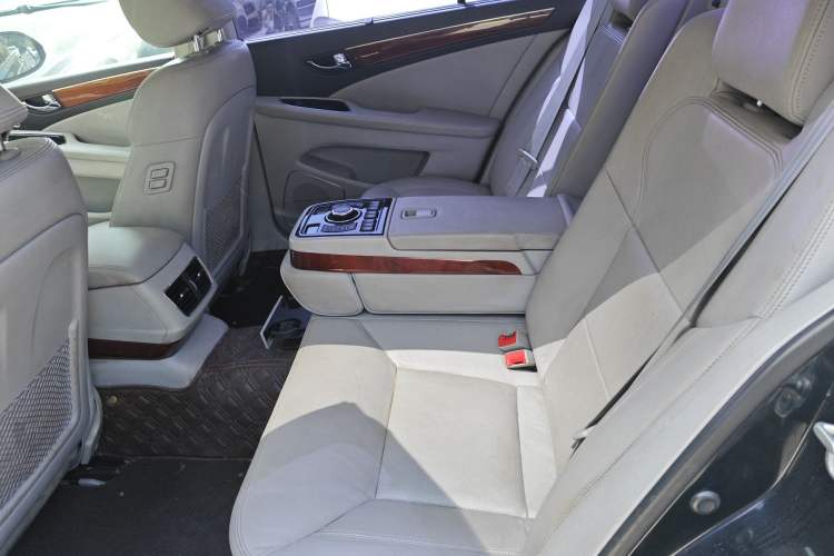 Used Hongqi H7 2013 2.0T Luxury Model Left Rear Seat