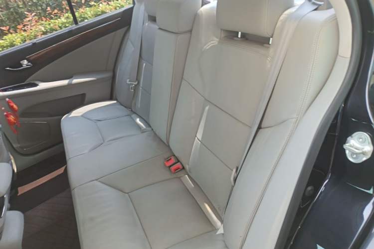 Used Hongqi H7 2013 3.0L Prestige Model Left Rear Seat