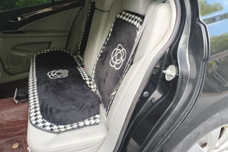 Used Hongqi H7  Left Rear Seat