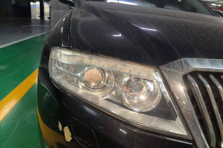 Used Hongqi H7 2013 3.0L Prestige Model Right Front Headlight