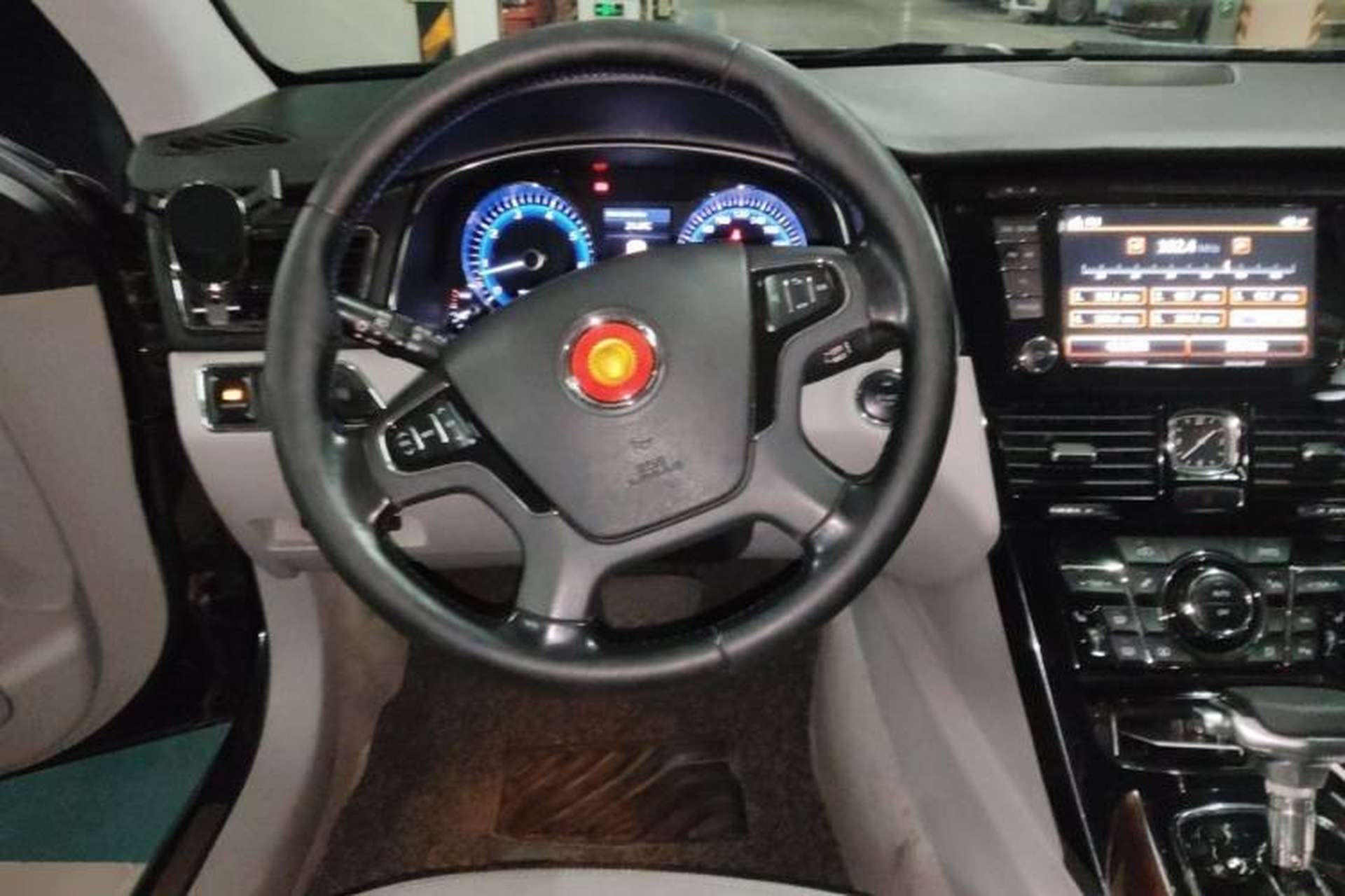 Used Hongqi H7 2013 3.0L Prestige Model Steering Wheel