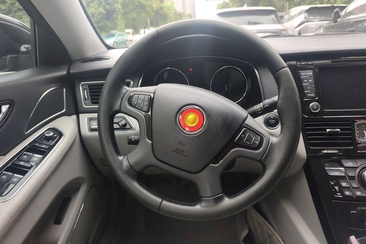Used Hongqi H7 2013 2.0T Luxury Model Steering Wheel