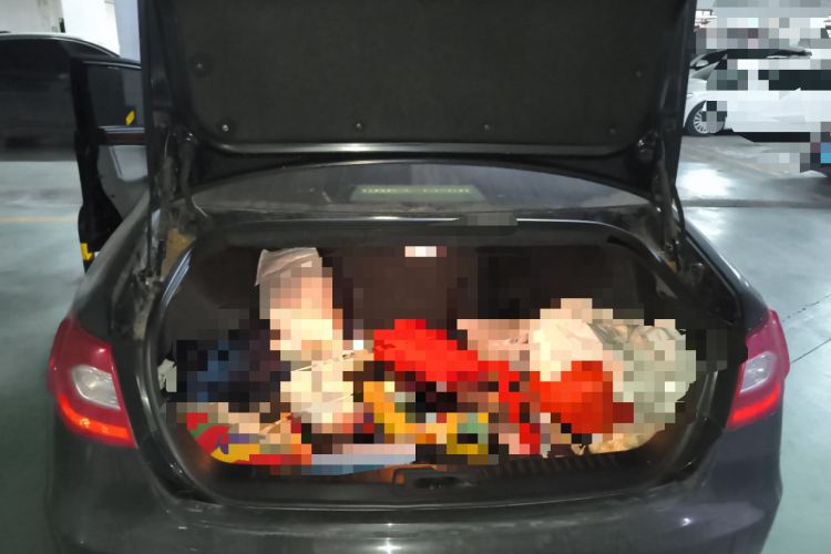 Used Hongqi H7 2013 3.0L Luxury Model Trunk