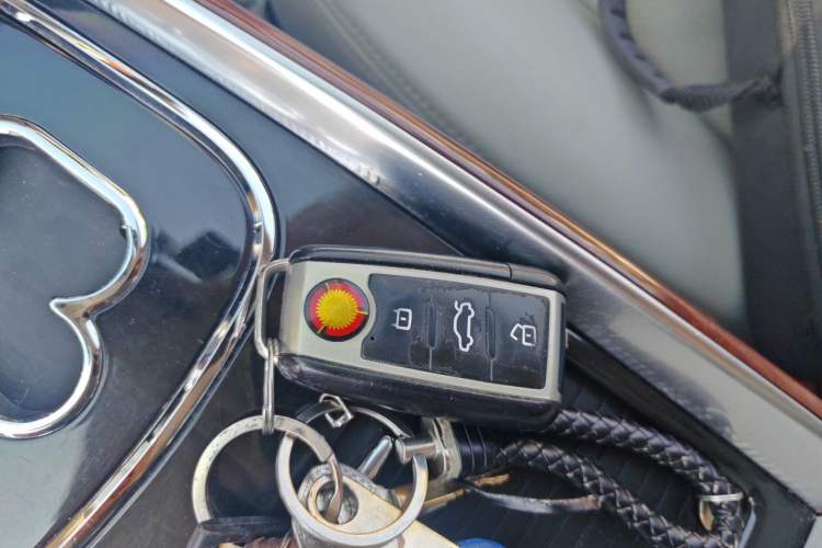 Used Hongqi H7 2013 3.0L Prestige Model Vehicle Key