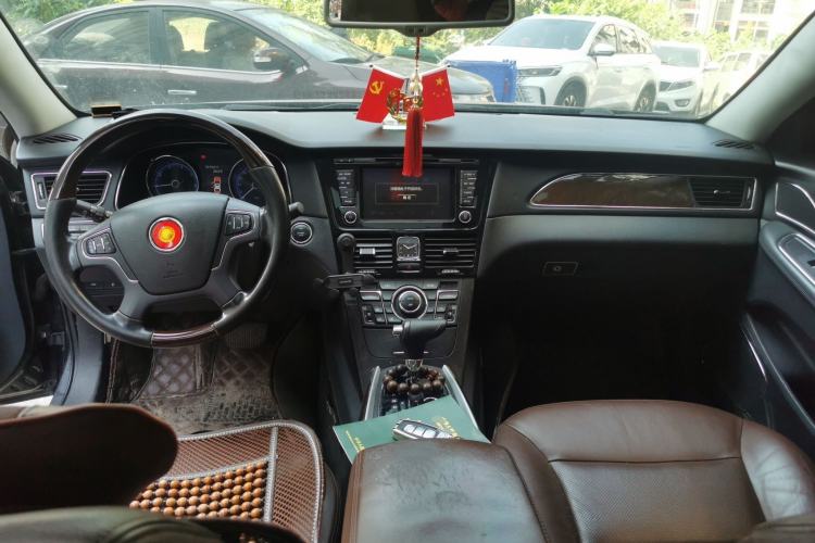 Used Hongqi H7 2015 2.0T Luxury Model Center Console