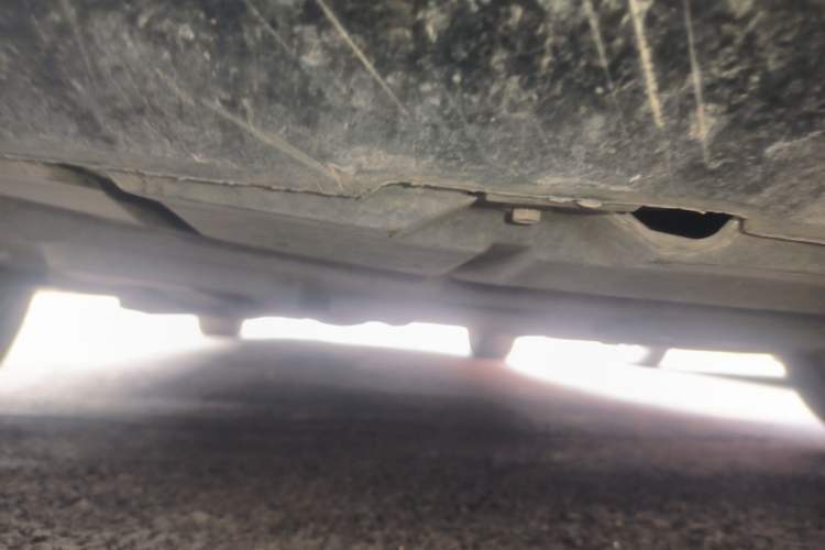Used Hongqi H7 2015 2.0T Luxury Model Chassis Front