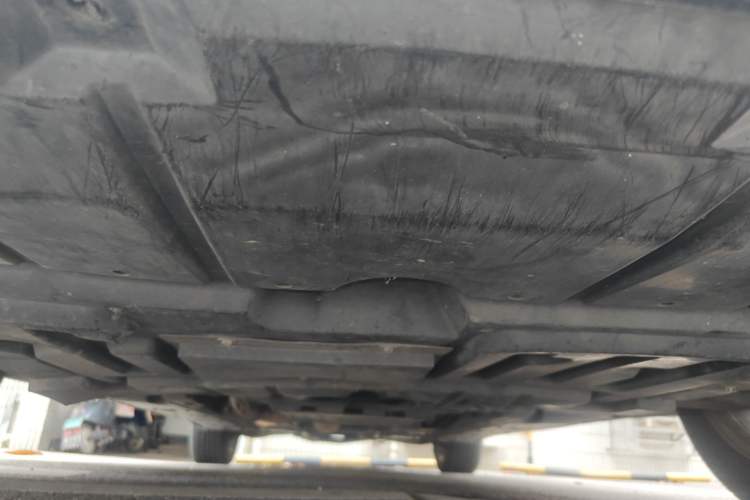 Used Hongqi H7 2015 2.0T Luxury Model Chassis Front