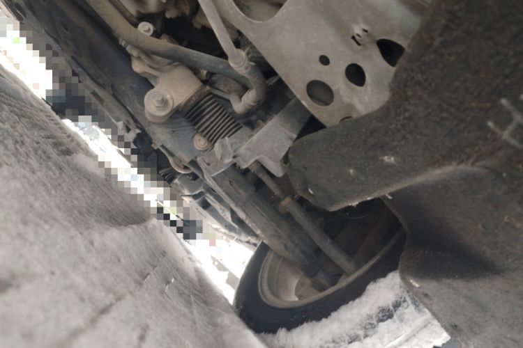 Used Hongqi H7 2015 2.0T Luxury Model Chassis Front Left