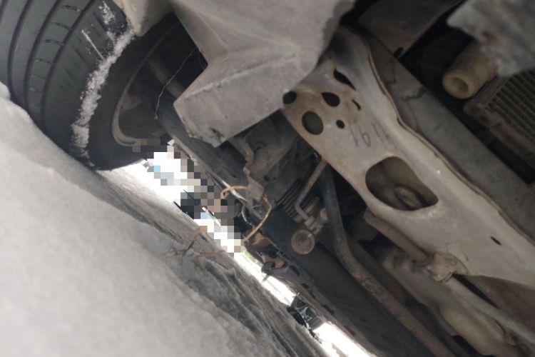 Used Hongqi H7 2015 2.0T Luxury Model Chassis Front Right
