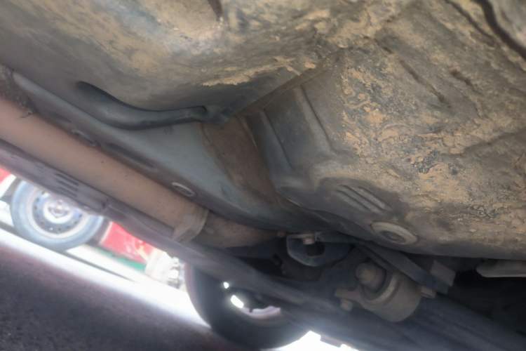 Used Hongqi H7 2015 2.0T Luxury Model Chassis Front Right