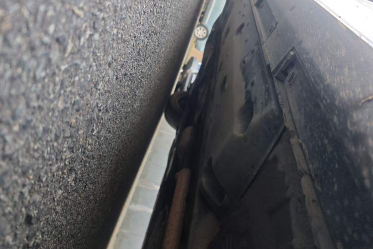 Used Hongqi H7 2015 1.8T Luxury Model Chassis Front Right