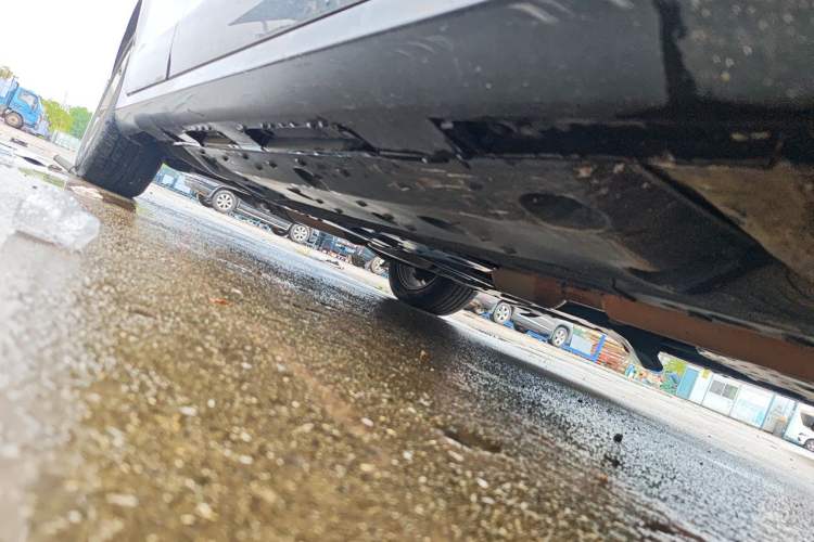 Used Hongqi H7 2015 2.0T Luxury Model Chassis Front Right
