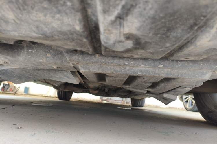 Used Hongqi H7  Chassis Front