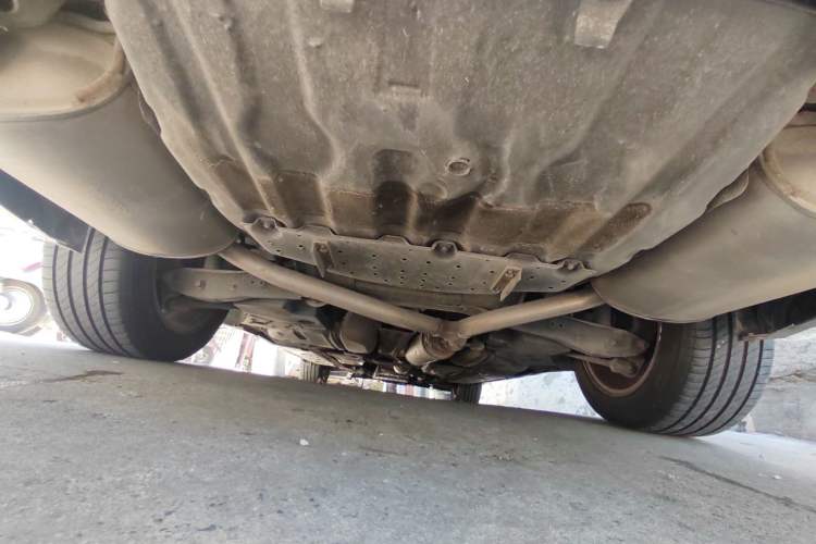 Used Hongqi H7 2015 2.0T Prestige Model Chassis Rear