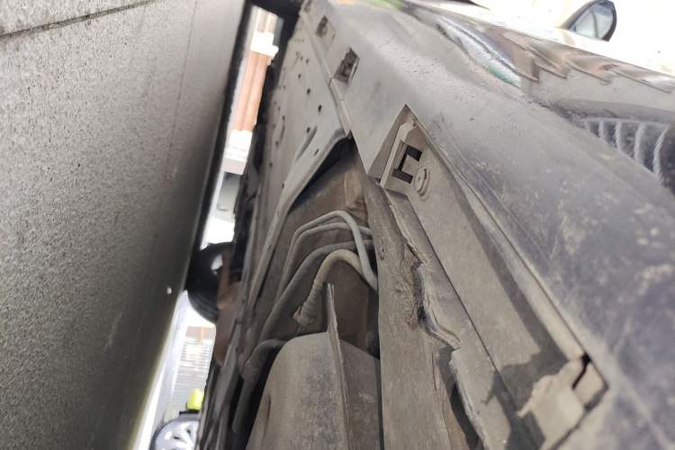 Used Hongqi H7 2015 1.8T Luxury Model Chassis Rear Left