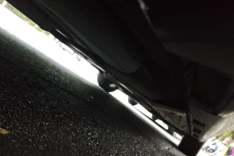 Used Hongqi H7 2015 2.0T Luxury Model Chassis Rear Right
