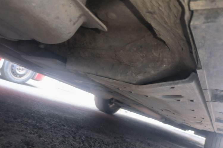 Used Hongqi H7 2015 2.0T Luxury Model Chassis Rear Right