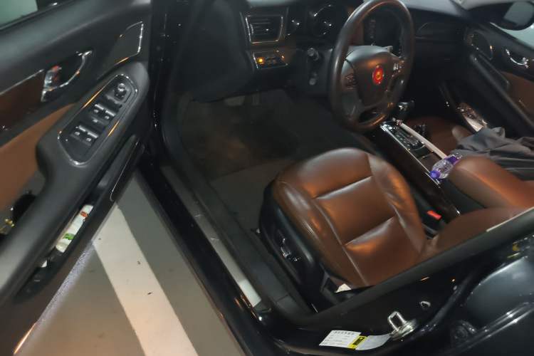 Used Hongqi H7 2015 2.0T Luxury Model Driver Seat