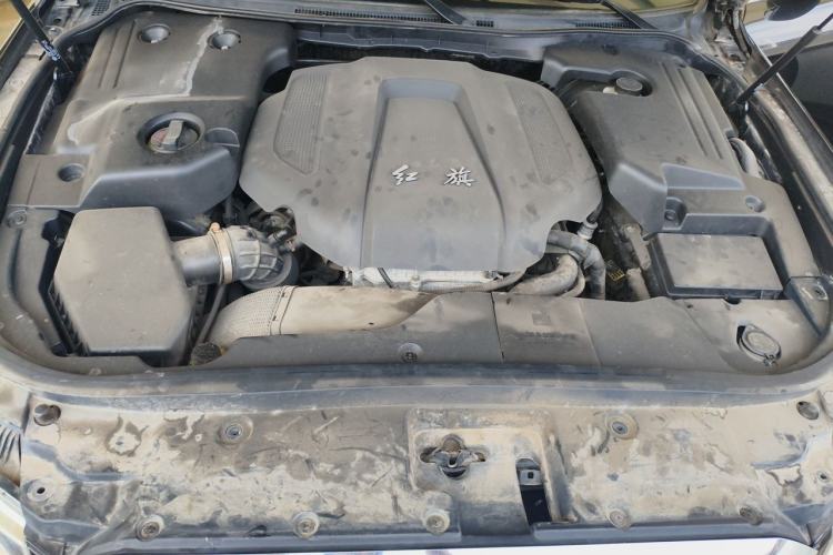 Used Hongqi H7  Engine Bay