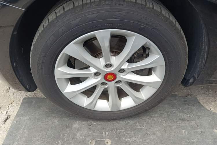 Used Hongqi H7 2015 2.0T Luxury Model Exterior 4