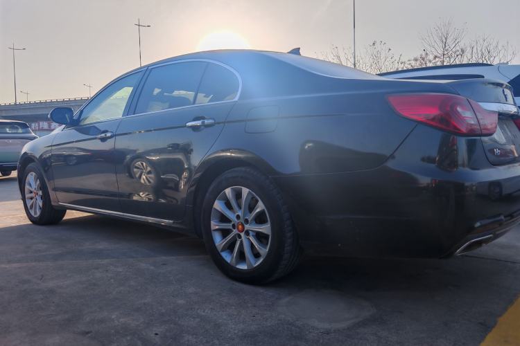 Used Hongqi H7 2015 2.0T Luxury Model Exterior 4