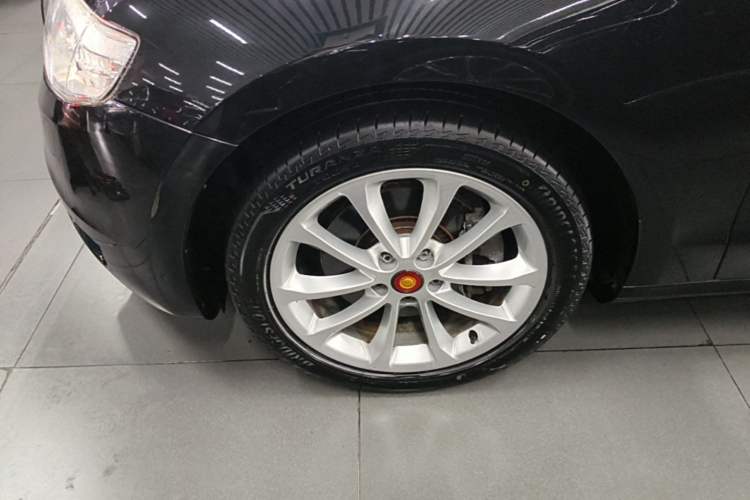 Used Hongqi H7 2015 3.0L Prestige Model Exterior 4