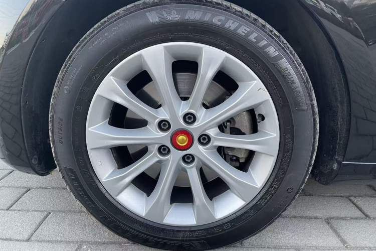 Used Hongqi H7 2015 2.0T Prestige Model Exterior 8