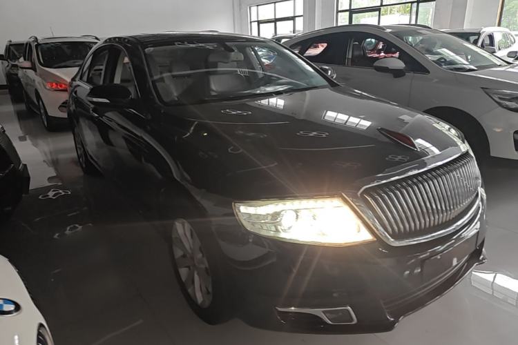 Used Hongqi H7 2015 2.0T Luxury Model Front Right 45 Deg