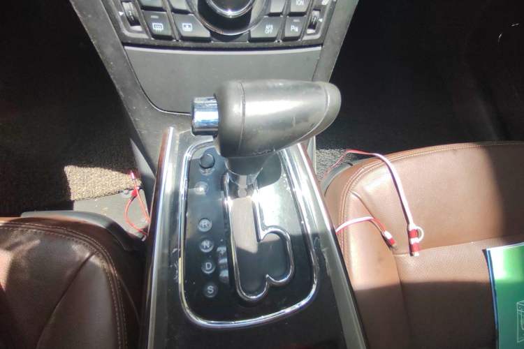 Used Hongqi H7 2015 2.0T Prestige Model Gear Lever