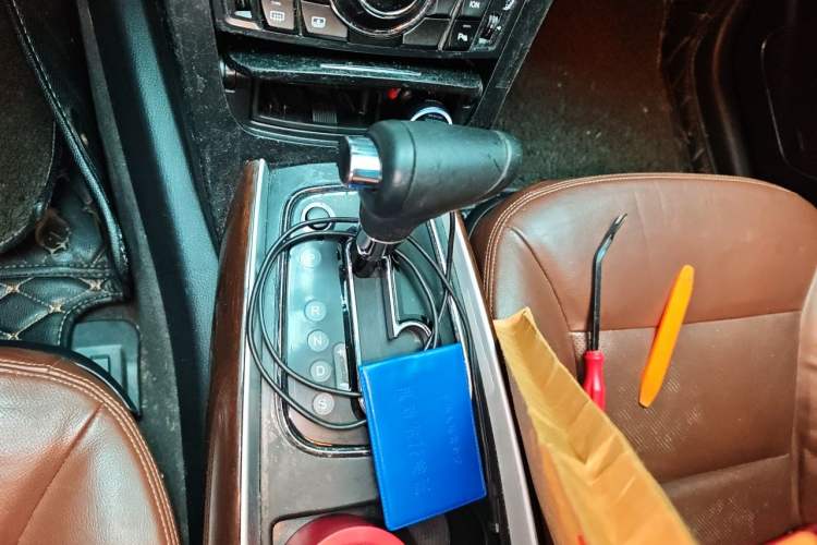Used Hongqi H7 2015 2.0T Luxury Model Gear Lever