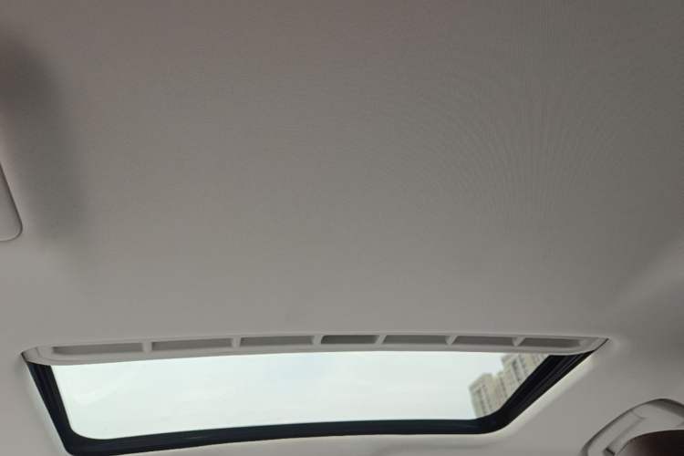 Used Hongqi H7 2015 2.0T Luxury Model Headliner