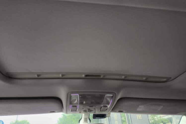 Used Hongqi H7 2015 2.0T Luxury Model Headliner
