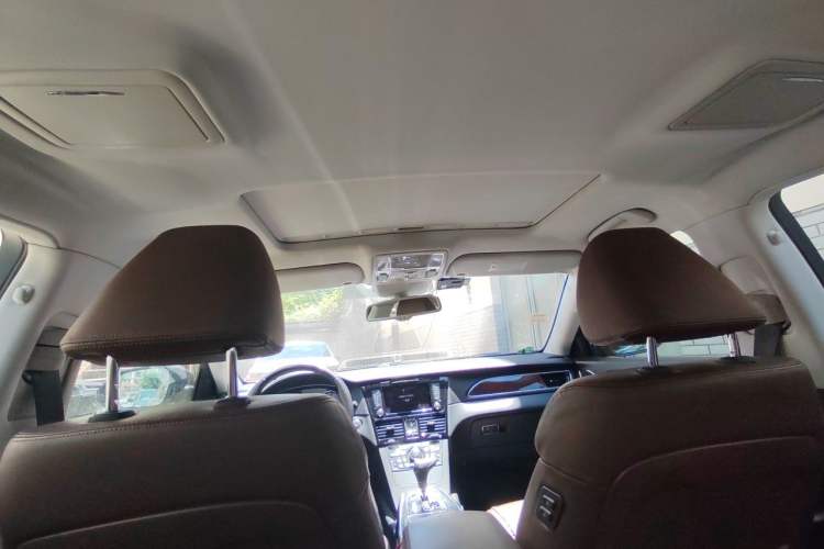 Used Hongqi H7 2015 2.0T Prestige Model Headliner