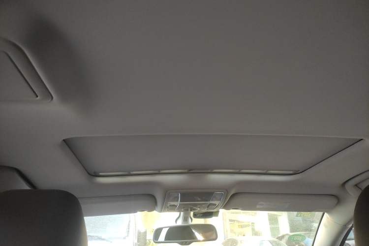 Used Hongqi H7 2015 2.0T Luxury Model Headliner