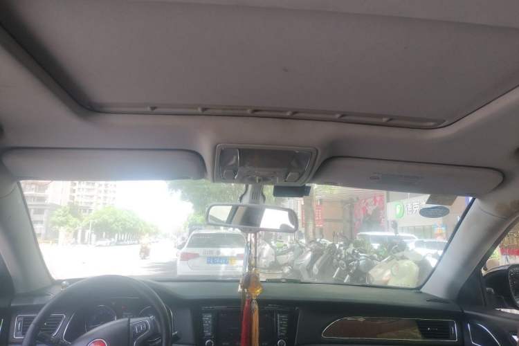 Used Hongqi H7 2015 2.0T Luxury Model Headliner