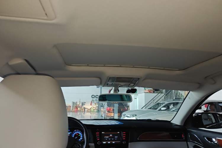 Used Hongqi H7 2015 2.0T Luxury Model Headliner