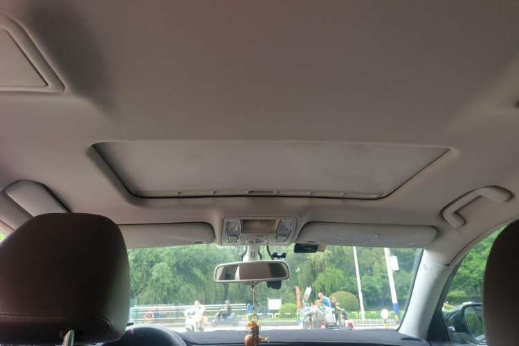 Used Hongqi H7 2015 2.0T Luxury Model Headliner