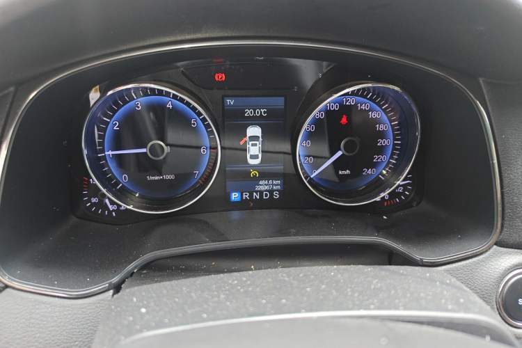 Used Hongqi H7 2015 2.0T Luxury Model Instrument Cluster