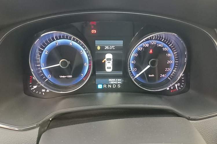 Used Hongqi H7 2015 1.8T Luxury Model Instrument Cluster