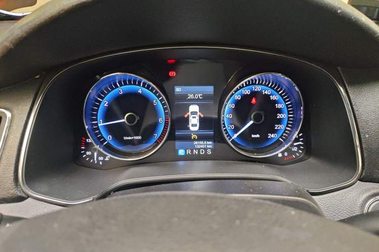Used Hongqi H7 2015 2.0T Technology Model Instrument Cluster