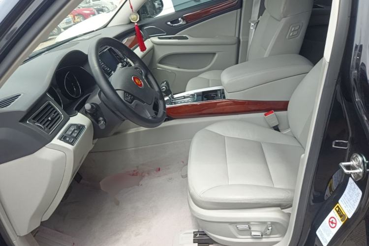 Used Hongqi H7 2015 2.0T Luxury Model Left Front Seat