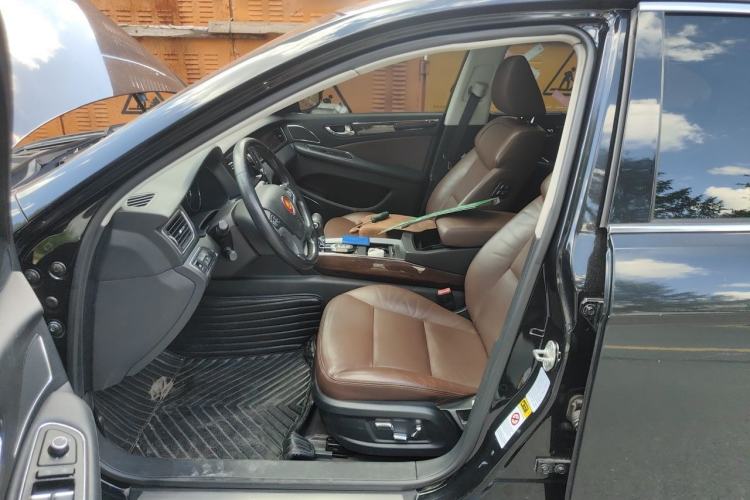 Used Hongqi H7 2015 2.0T Luxury Model Left Front Seat