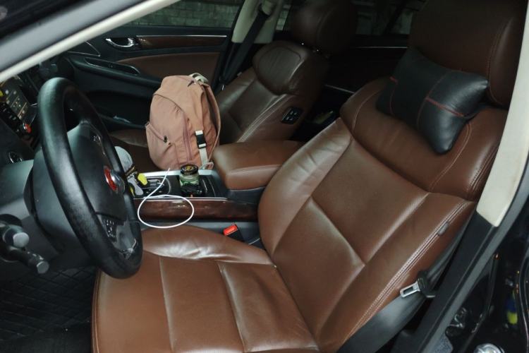 Used Hongqi H7 2015 2.0T Luxury Model Left Front Seat