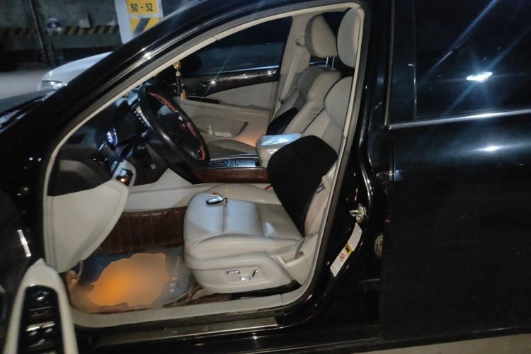 Used Hongqi H7 2015 2.0T Luxury Model Left Front Seat
