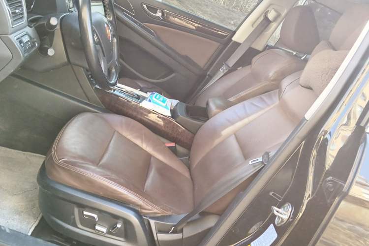 Used Hongqi H7 2015 2.0T Luxury Model Left Front Seat