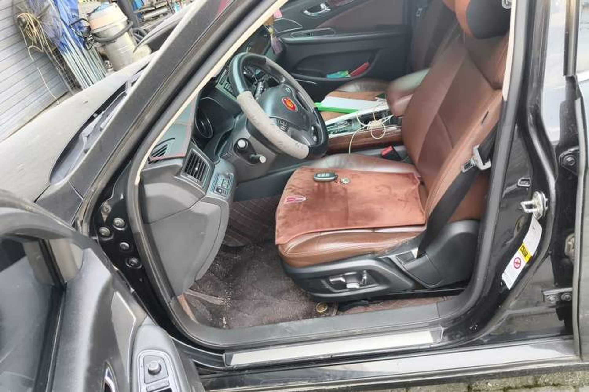 Used Hongqi H7 2015 2.0T Luxury Model Left Front Seat