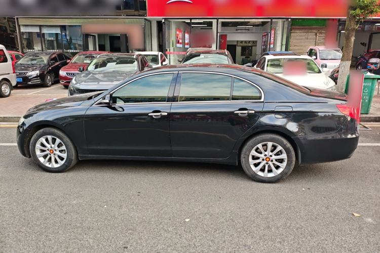Used Hongqi H7 2015 2.0T Prestige Model Left Side