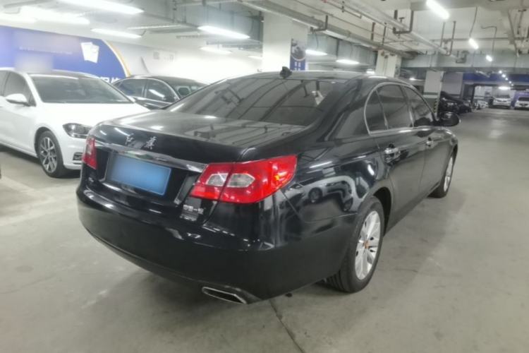 Used Hongqi H7 2015 2.0T Luxury Model Rear Right 45 Deg