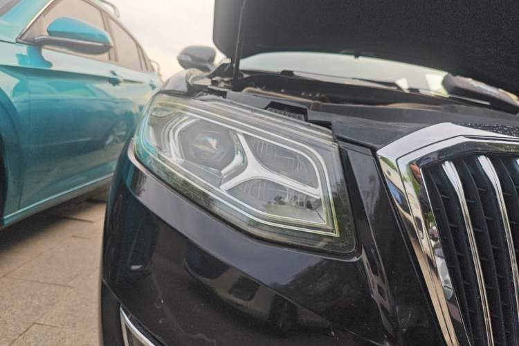 Used Hongqi H7 2015 2.0T Prestige Model Right Front Headlight