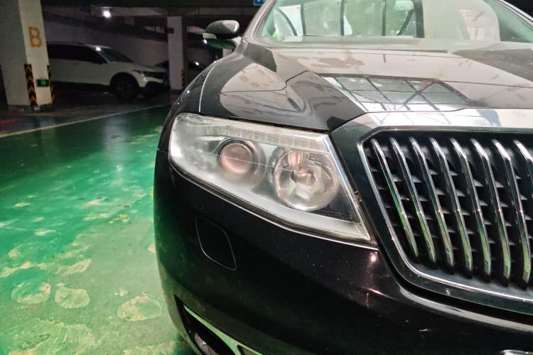 Used Hongqi H7 2015 2.0T Luxury Model Right Front Headlight